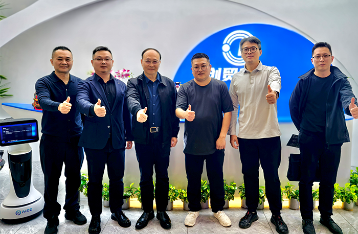 熱烈歡迎成都市金牛區(qū)委常委、紀(jì)委書記一行蒞臨創(chuàng)...